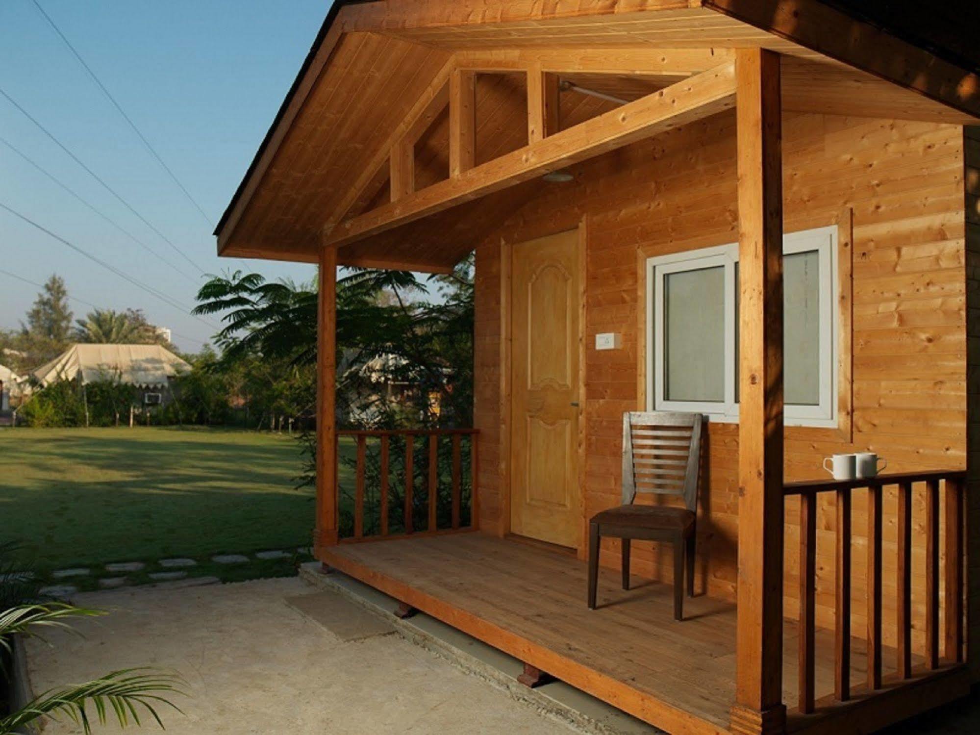 Palm Green Club Resort Jetalpur Exterior foto